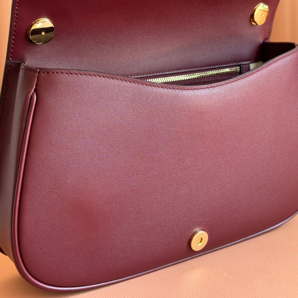 Gucci Blondie medium top handle bag Attractive 957