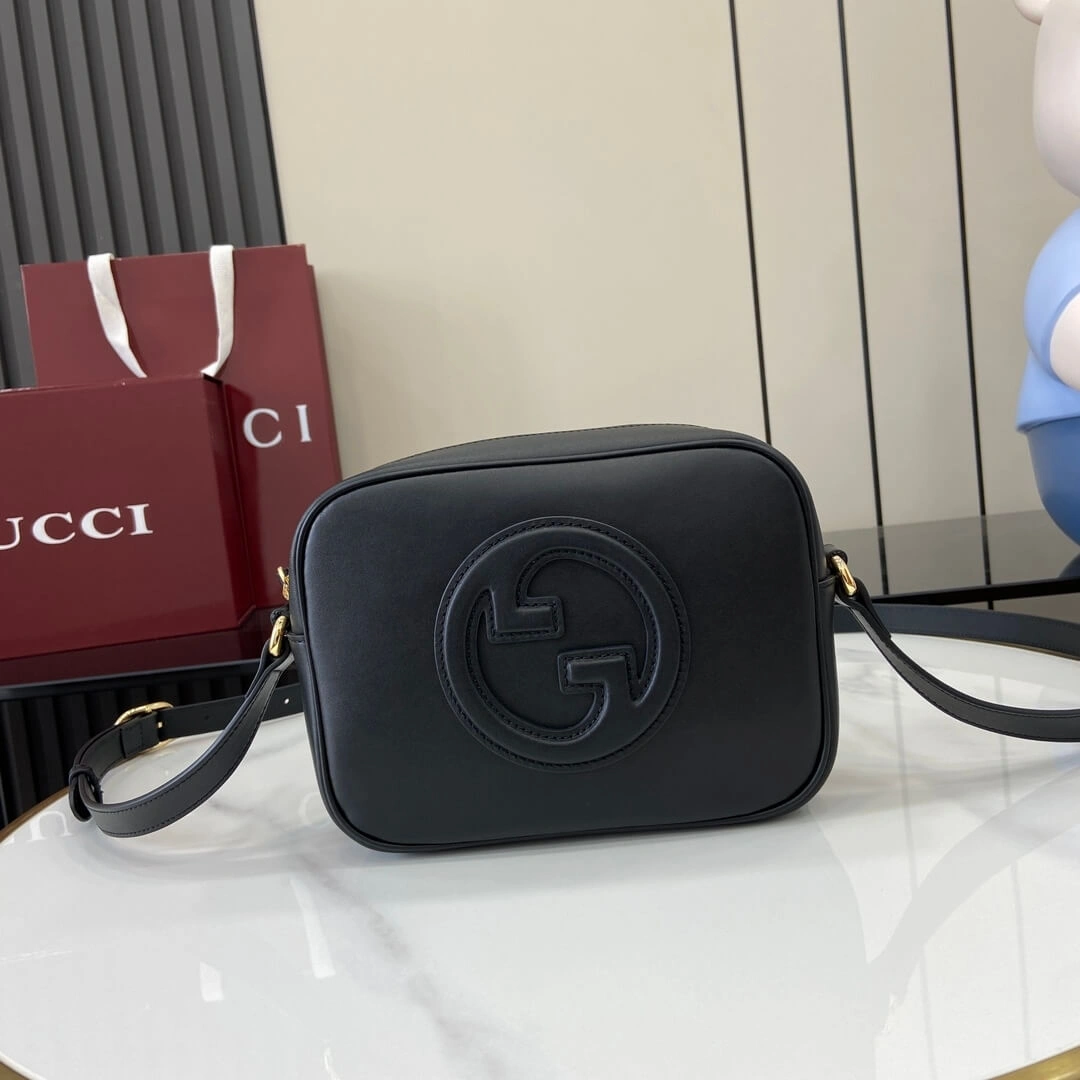Gucci Blondie mini shoulder bag Stylish 1057