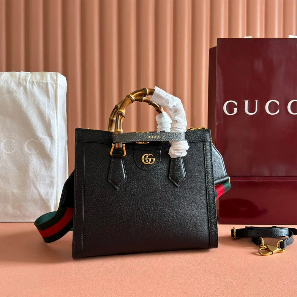 Gucci Diana medium tote bag(HIGH-END GRADE) Versatile 987
