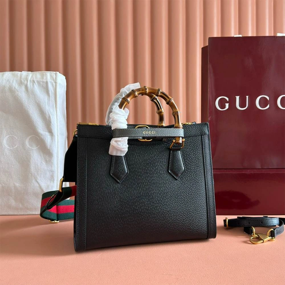 Gucci Diana medium tote bag(HIGH-END GRADE) Versatile 987