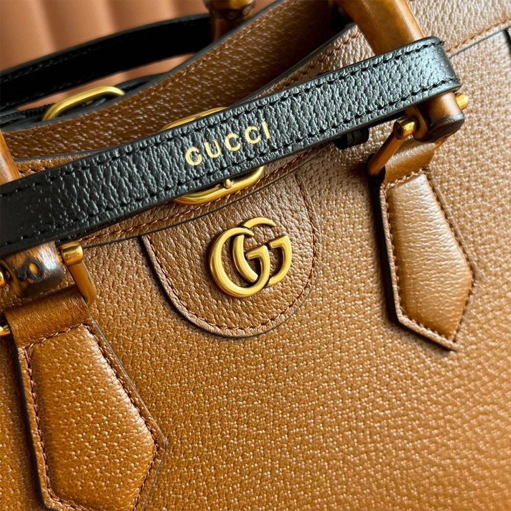 Gucci Diana medium tote bag(HIGH-END GRADE) Timeless 989