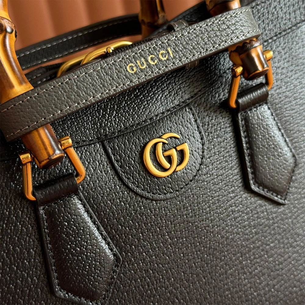 Gucci Diana medium tote bag(HIGH-END GRADE) Versatile 987