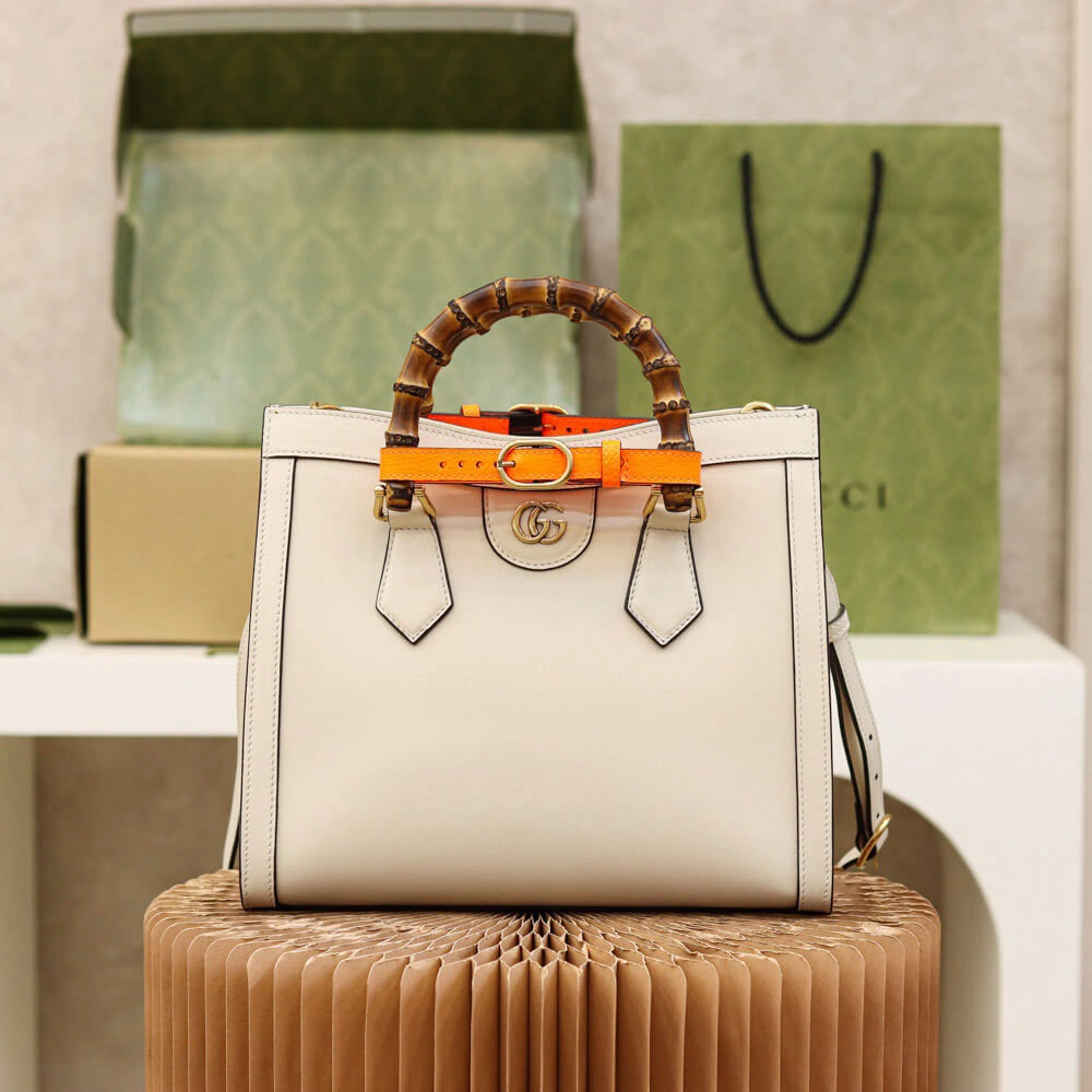 EasyMatch Gucci Diana medium tote bag 1095