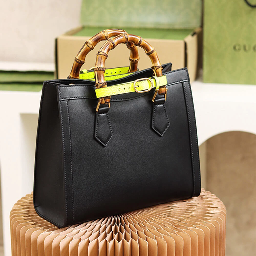 Gucci Diana medium tote bag Trendsetting 1091