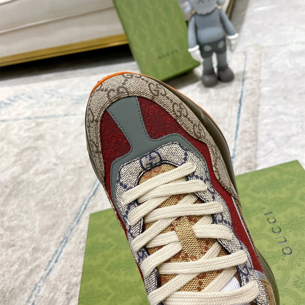 UrbanStyle Gucci Multicolor GG Supreme Rhyton Sneaker 3294