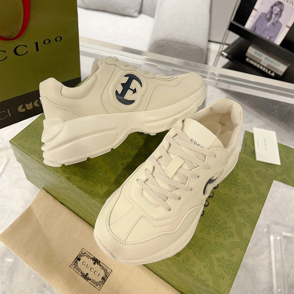Casual Gucci Rhyton  Series Sneaker 3264