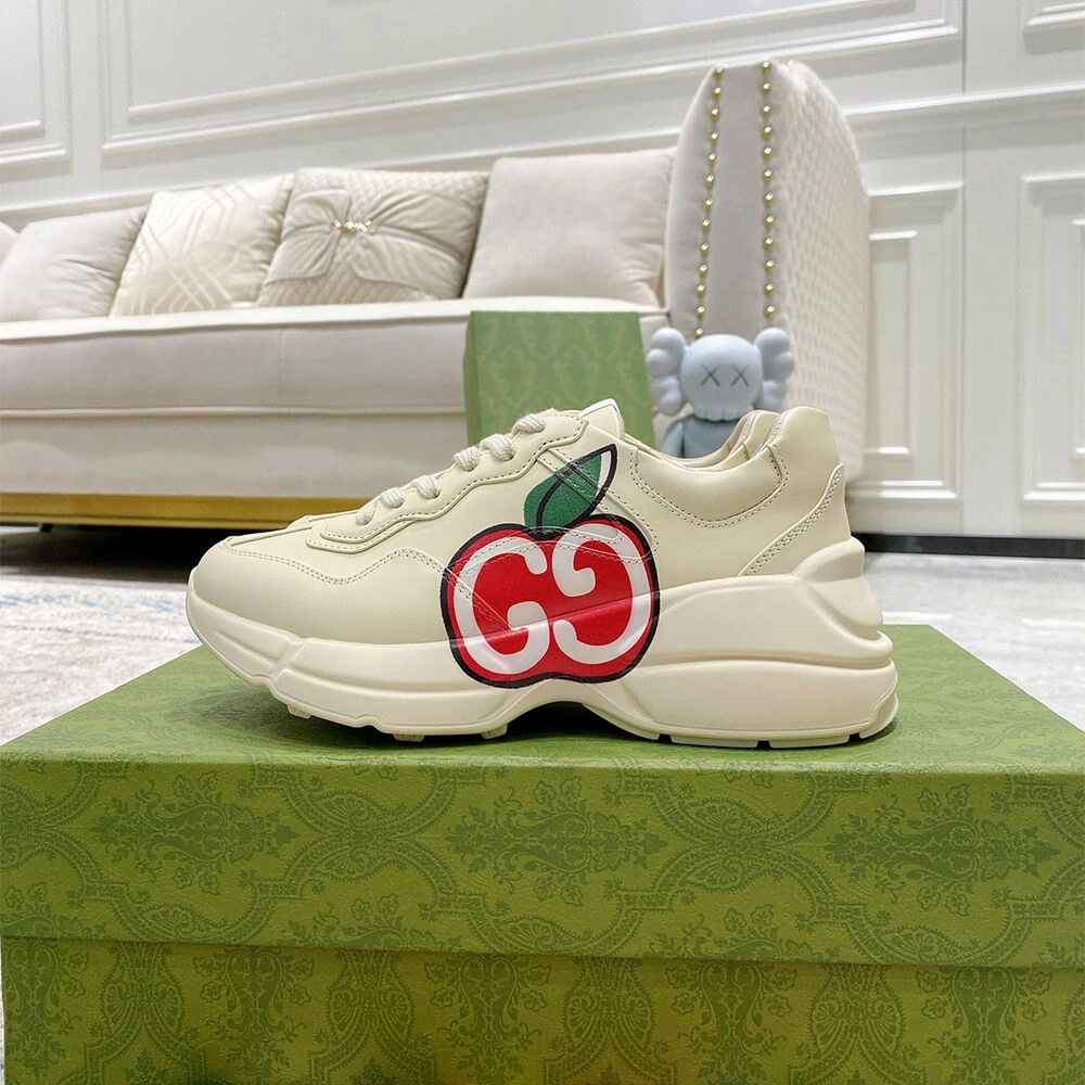 FlexibleFit Gucci Rhyton Apple-print Sneaker 3259