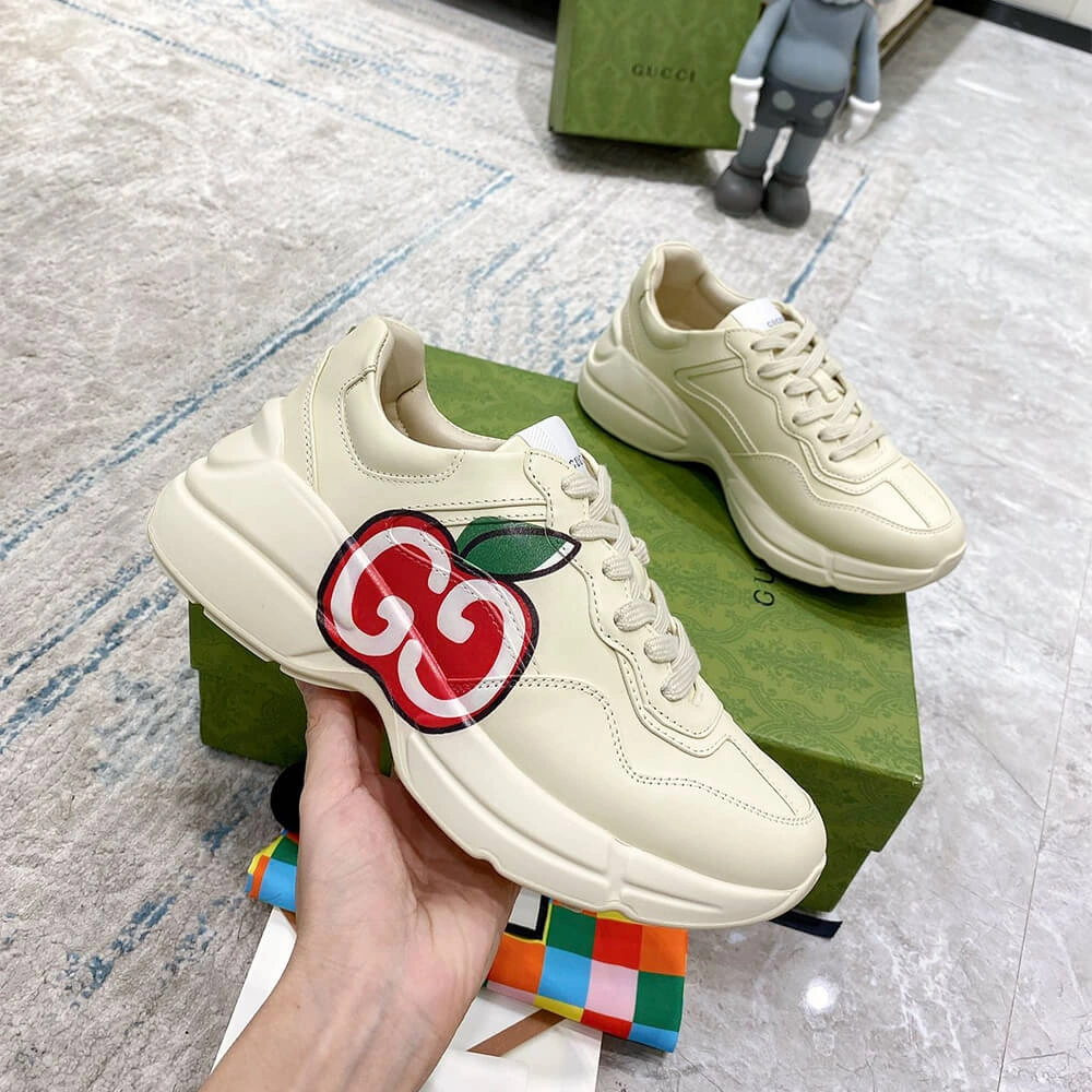 FlexibleFit Gucci Rhyton Apple-print Sneaker 3259