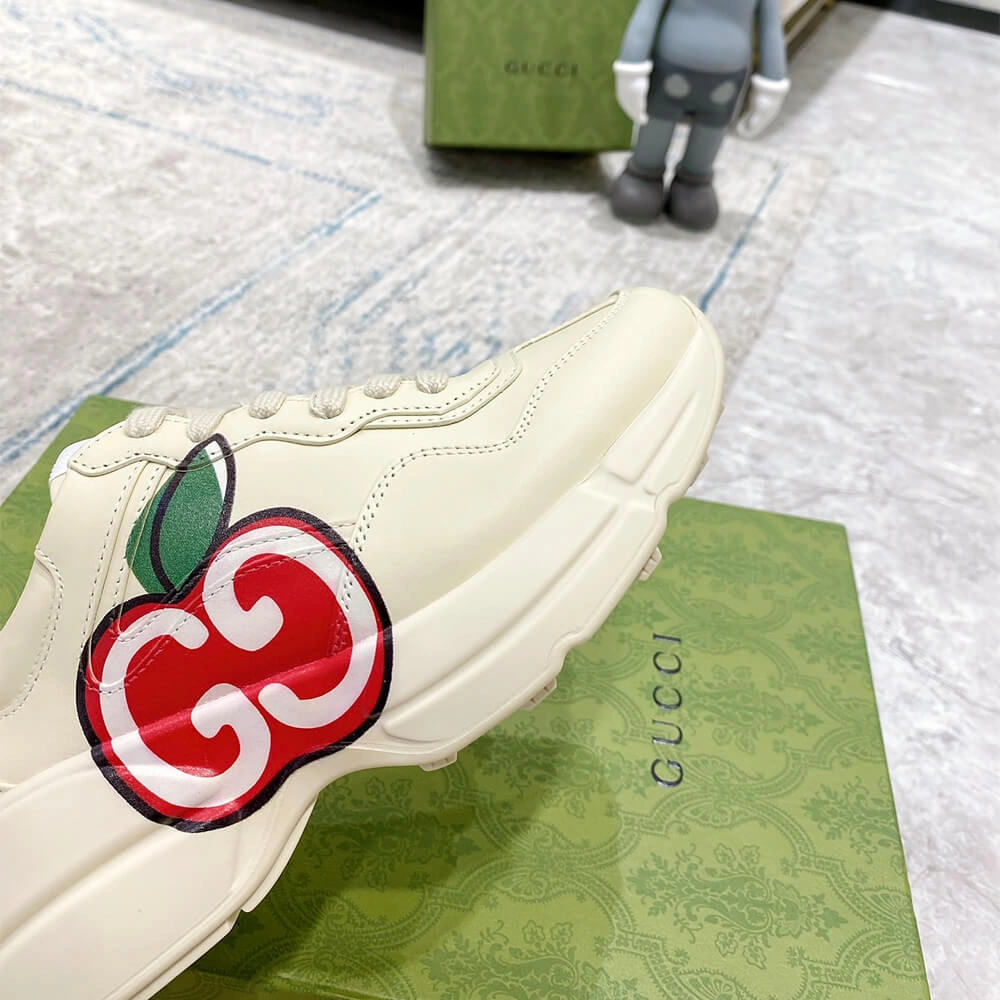 FlexibleFit Gucci Rhyton Apple-print Sneaker 3259