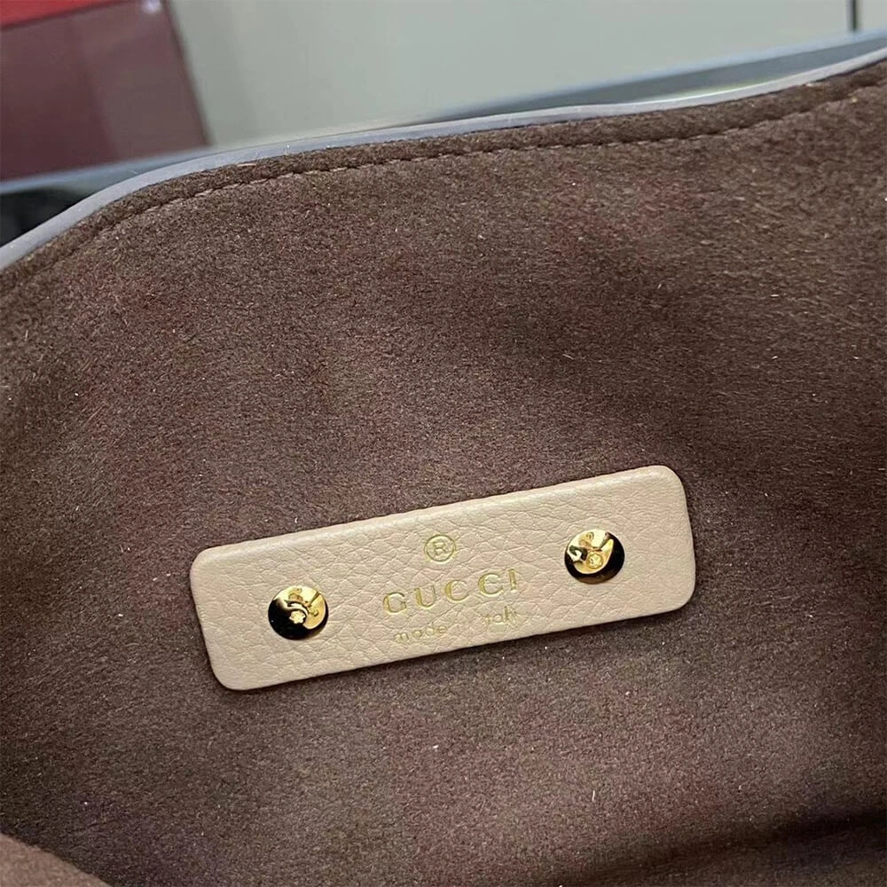 Gucci Softbit medium top handle bag(HIGH-END GRADE) Comfortable 1014