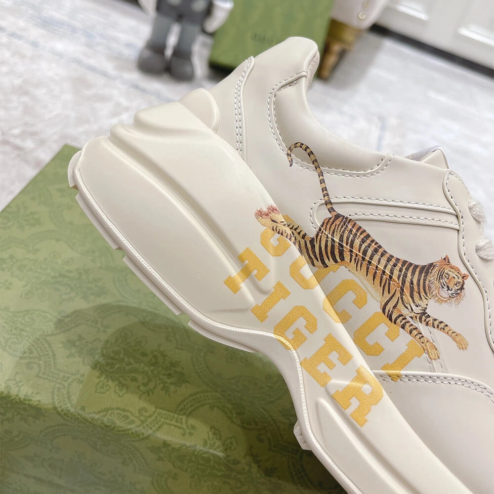 StreetReady Gucci Tiger Rhyton Sneaker 3289