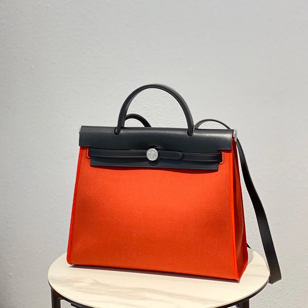 Minimalist HERMES Herbag Zip 31 bag 1871