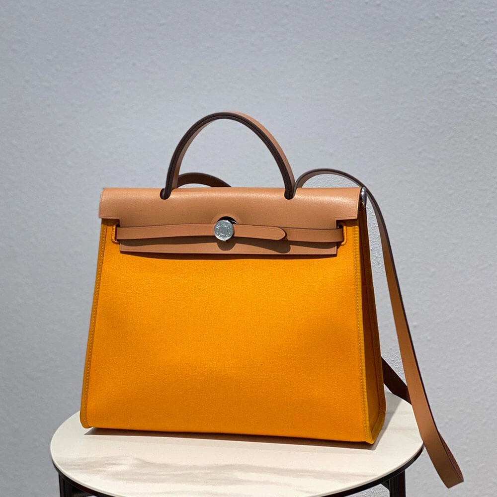 Stylish HERMES Herbag Zip 31 bag 1866