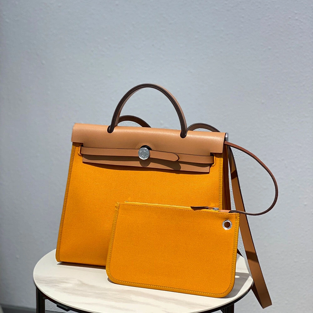 Stylish HERMES Herbag Zip 31 bag 1866