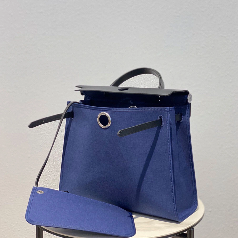 Comfortable HERMES Herbag Zip 31 bag 1870