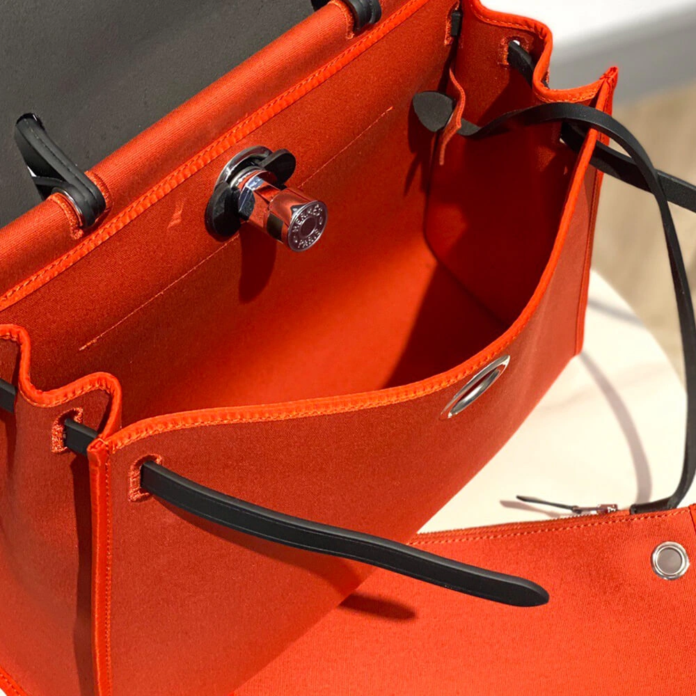 Minimalist HERMES Herbag Zip 31 bag 1871