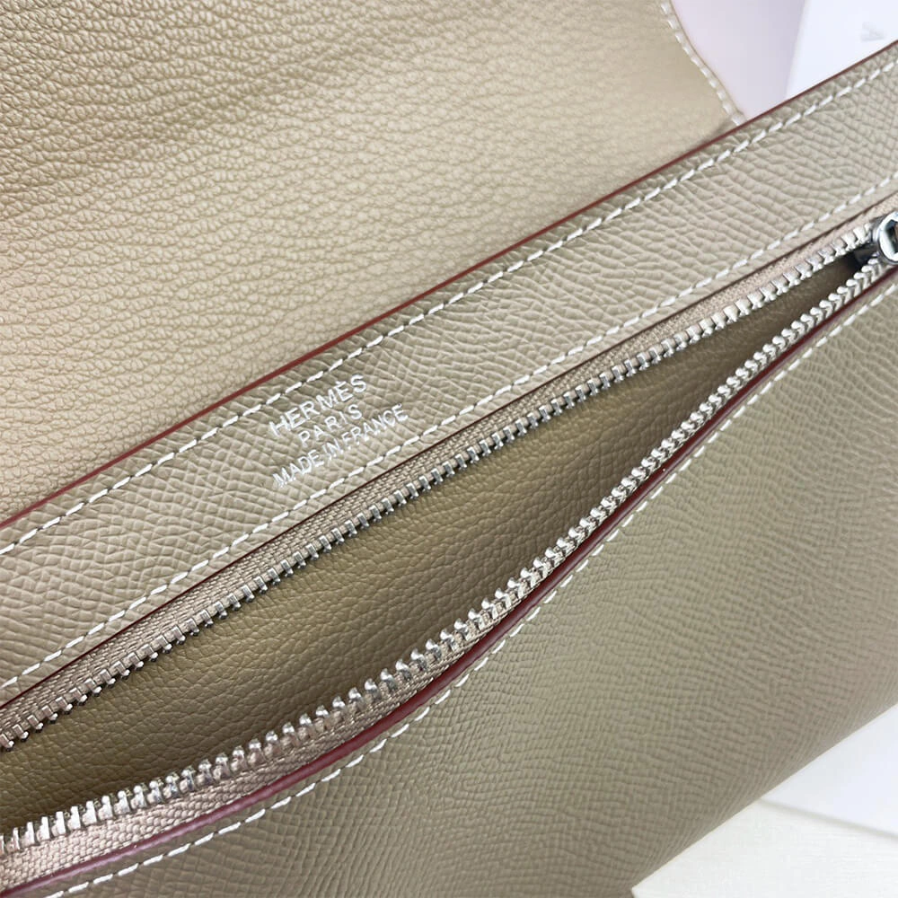 HERMES New H Passant Toutenmain wallet(HIGH-END GRADE) Sustainable 1963