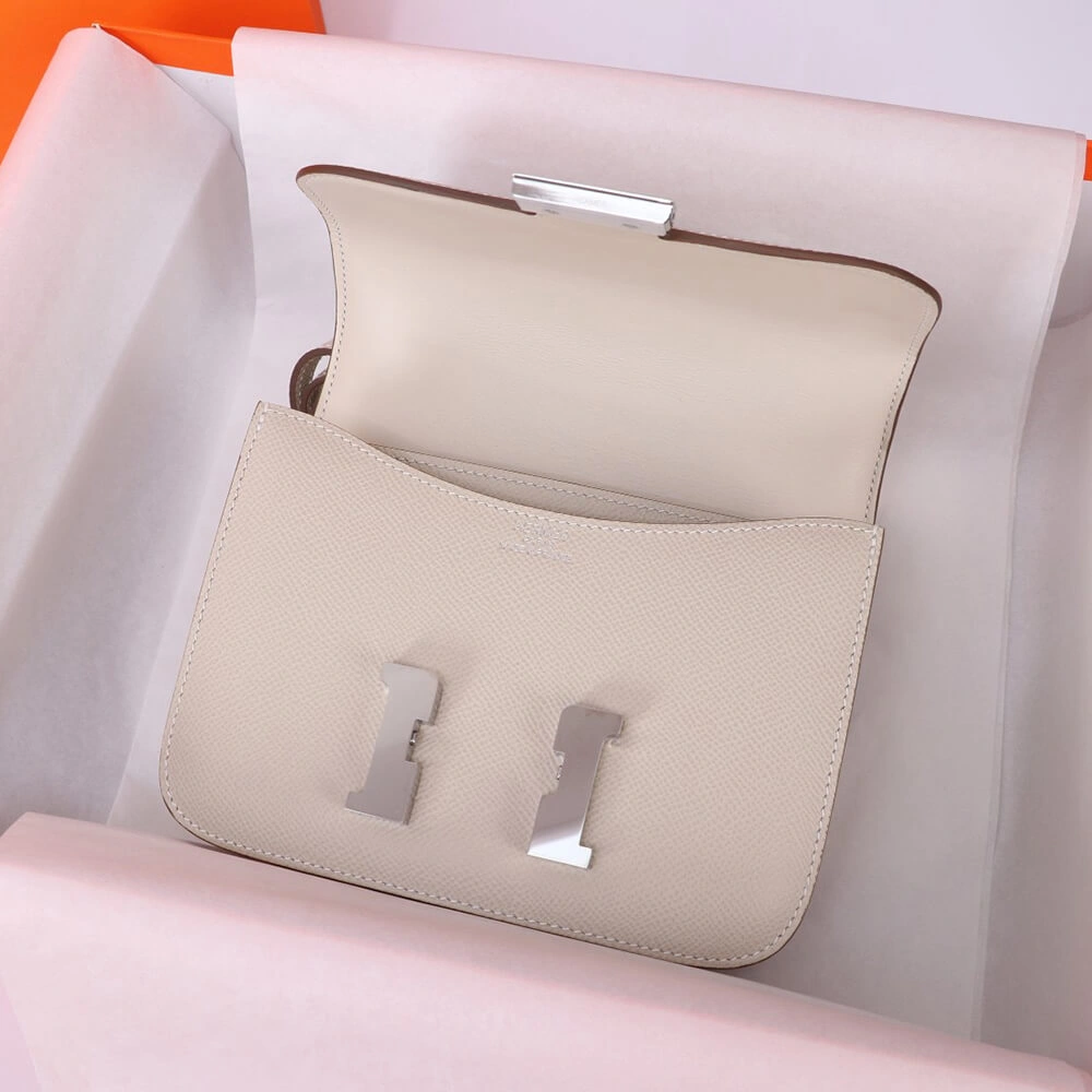 Hermes Constance DailyWear 1726