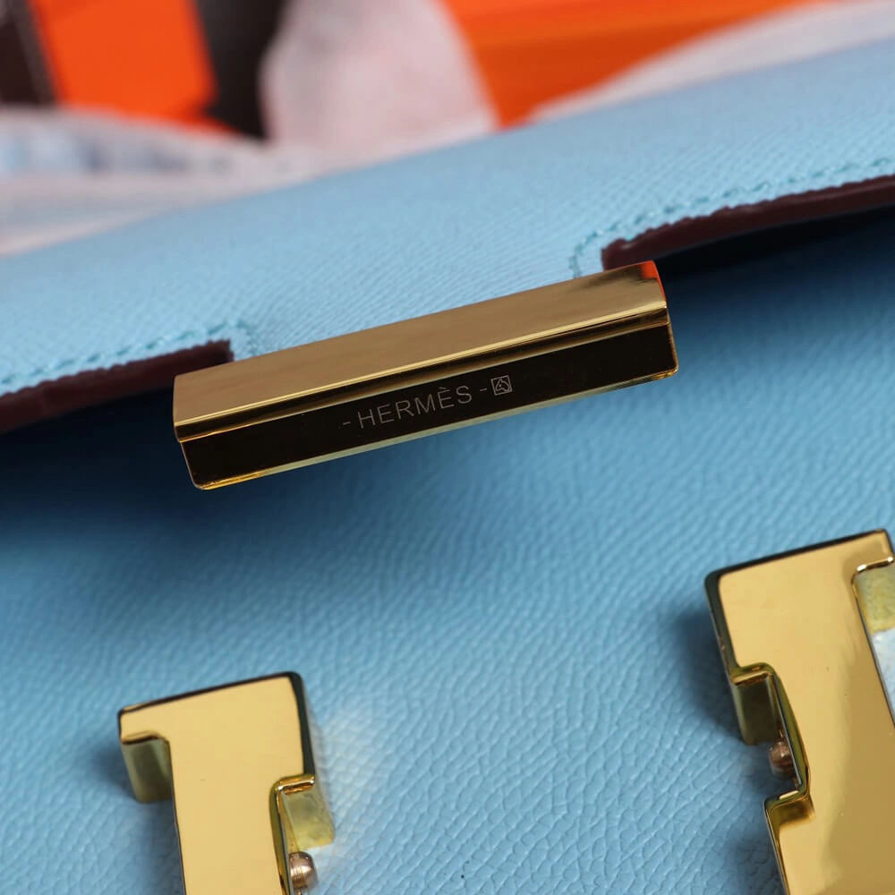 Hermes Constance MoistureWicking 1761