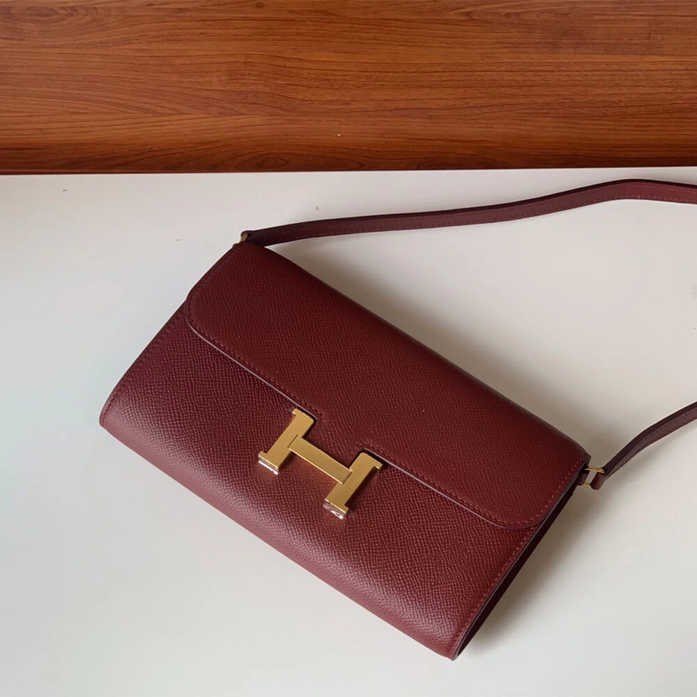 Sophisticated Hermes Constance To Go Rock wallet 1787