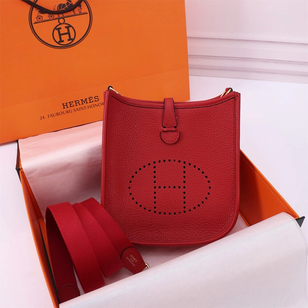 Hermes Evelyne FreshLook 1882