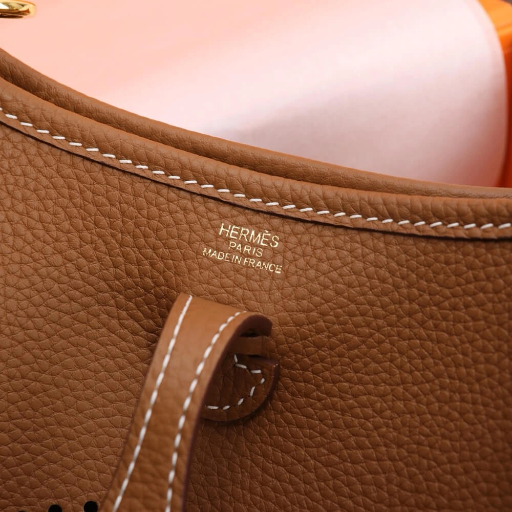 Sophisticated Hermes Evelyne 1883