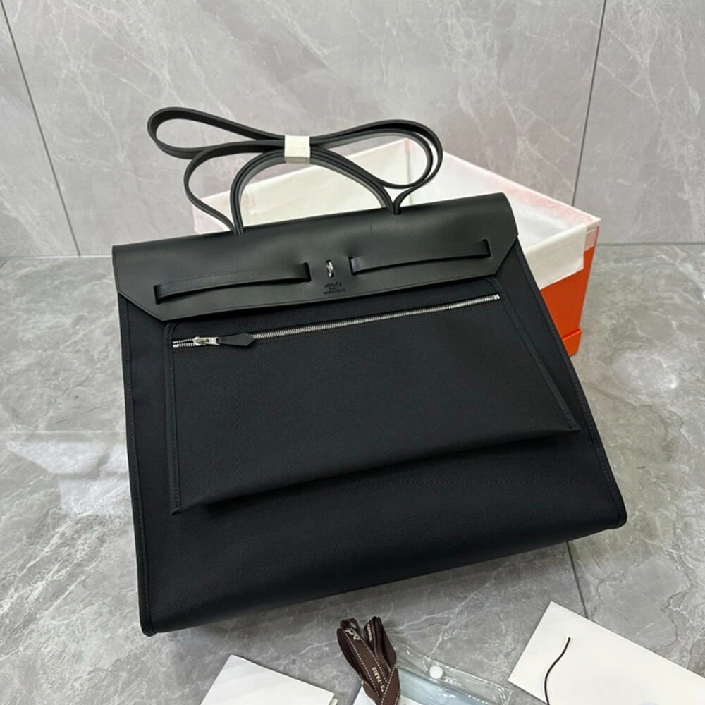 Comfortable Hermes Herbag 1962