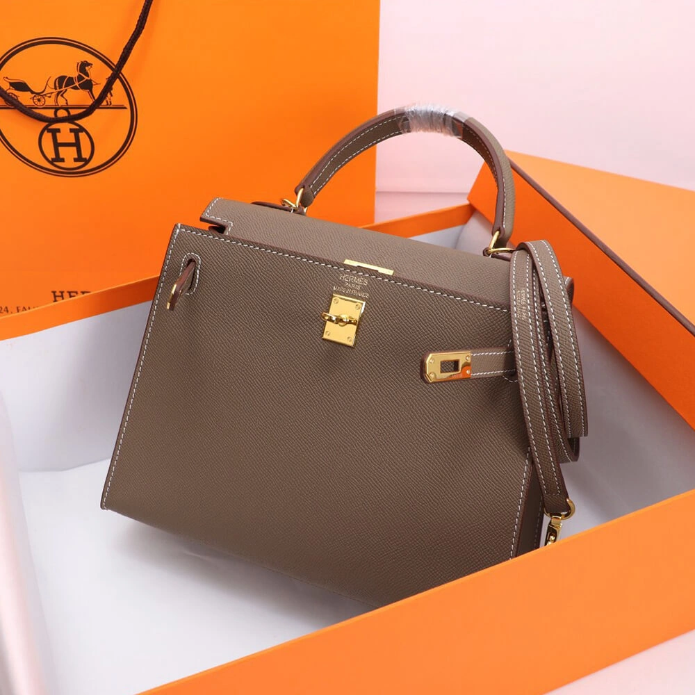 Hermes Kelly FashionForward 1820