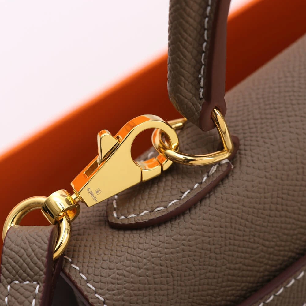 Hermes Kelly FashionForward 1820