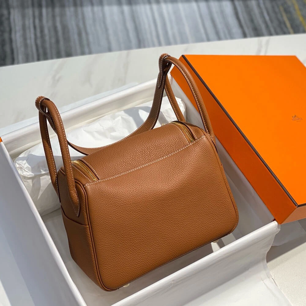 Trendsetting Hermes Lindy 1778