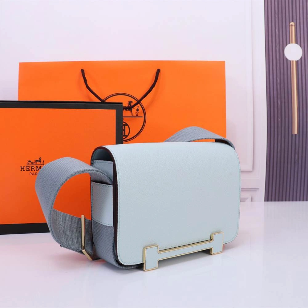 Stretchable Hermès Geta Bag 1737
