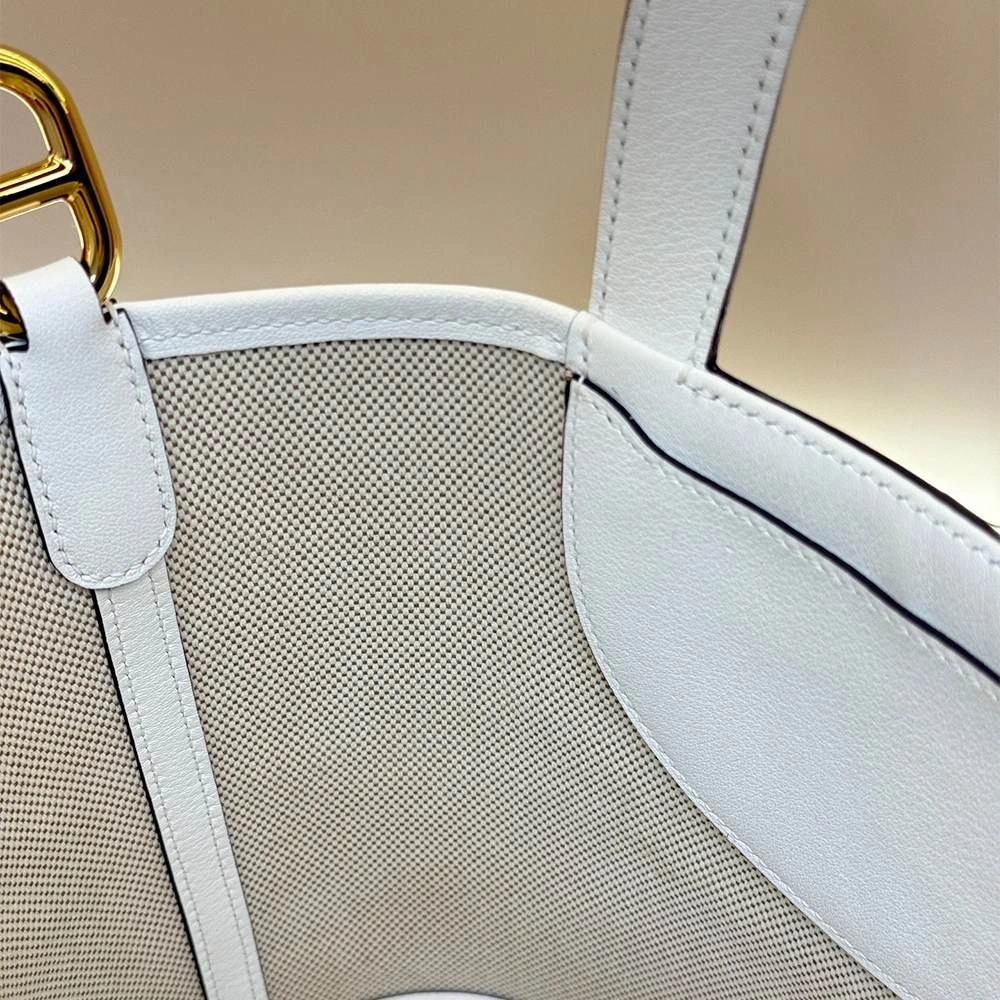 FreshLook Hermès In-the-Loop 1765