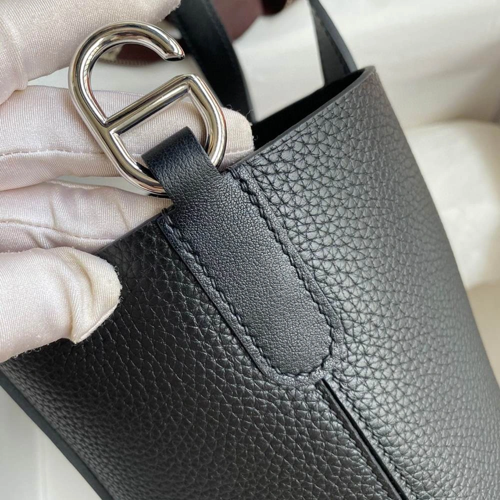 Hermès In-the-Loop WrinkleFree 1712