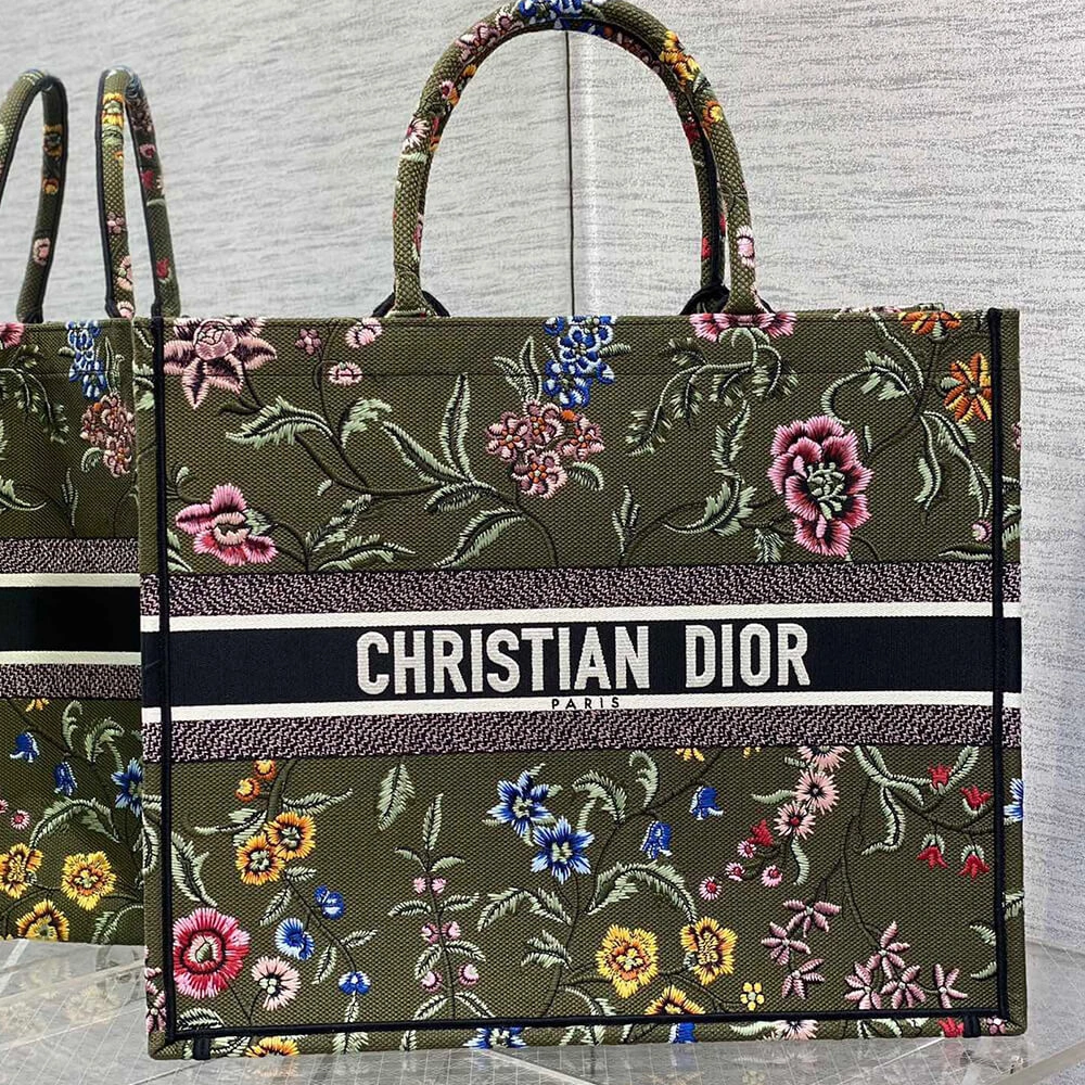 ComfortFit LARGE DIOR BOOK TOTE 2359