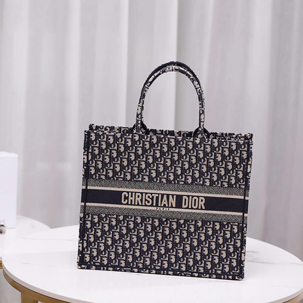Classic LARGE DIOR BOOK TOTE 2403