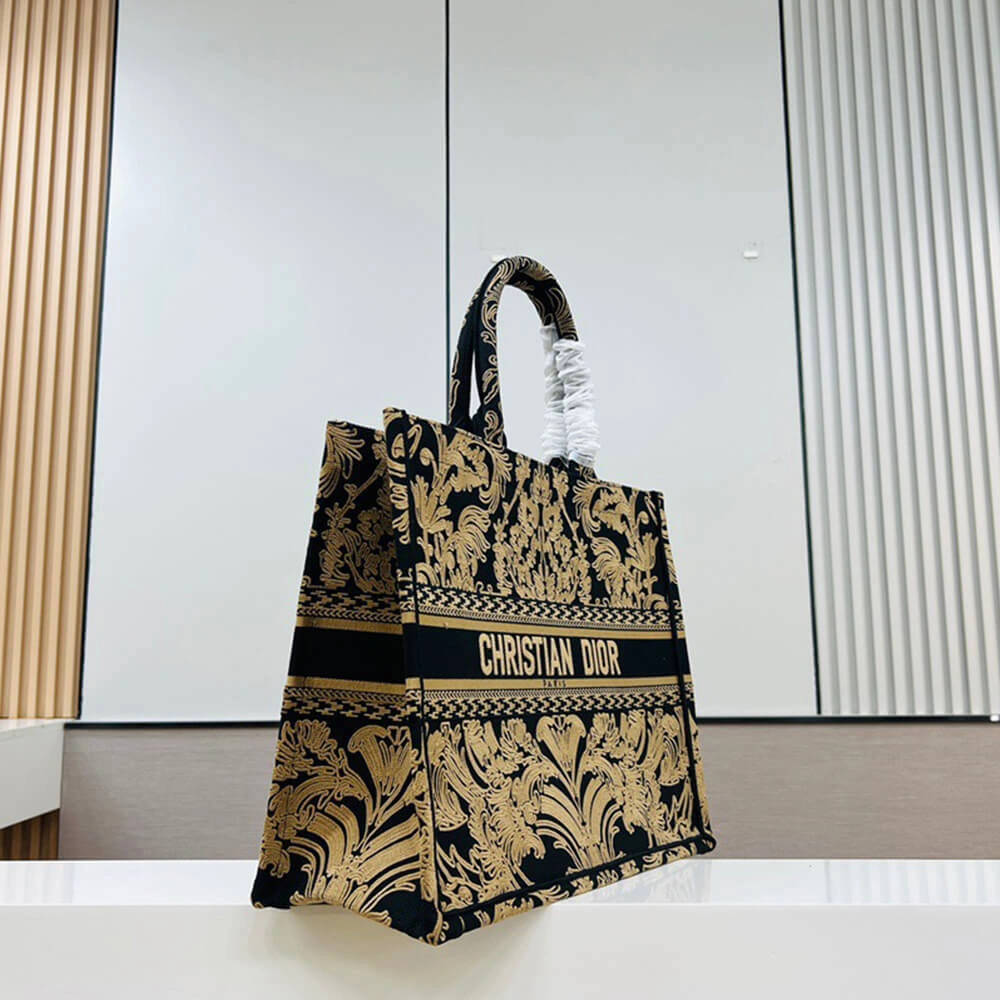LARGE DIOR BOOK TOTE Youthful 2310