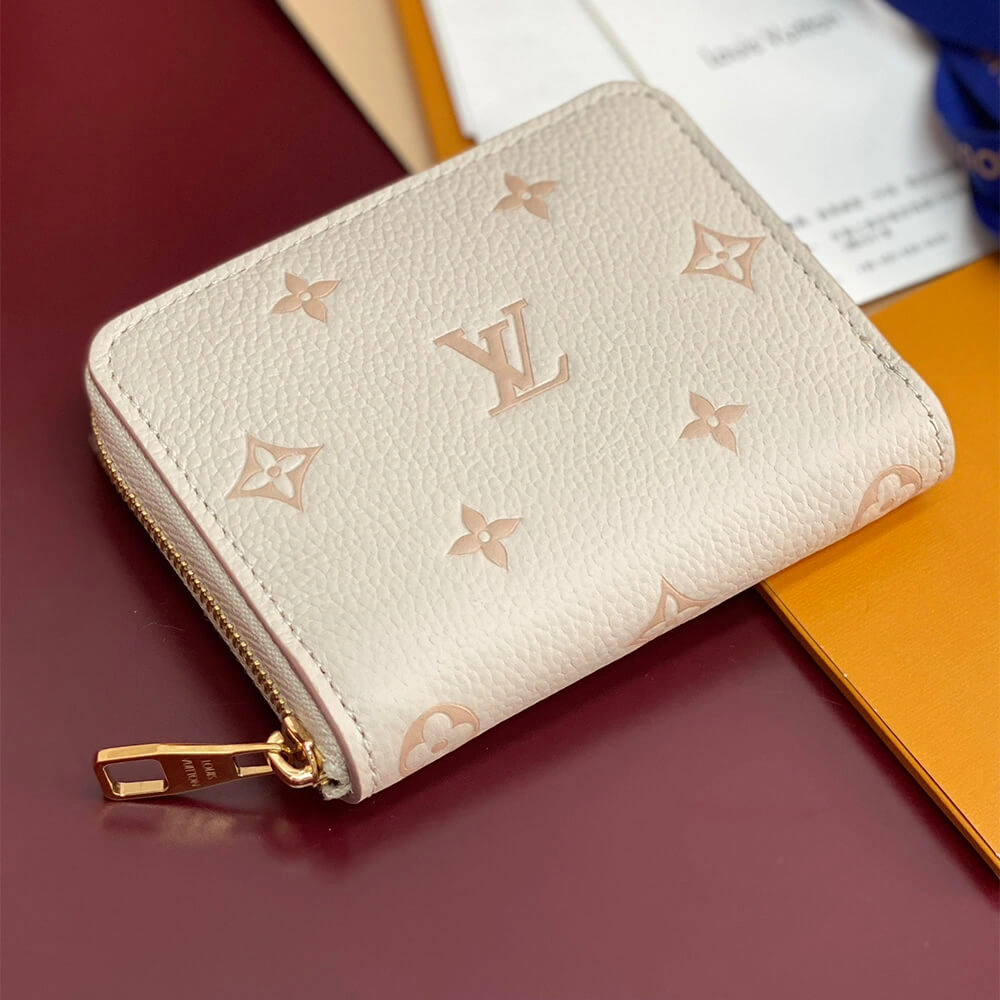 LV  Zippy Coin Purse Effortless 231
