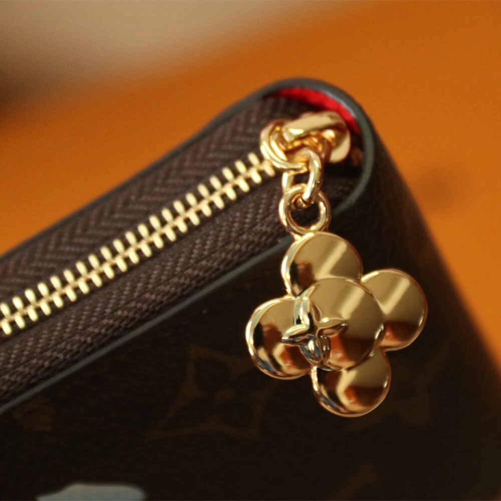 OdorResistant LV  Zippy Coin Purse 224