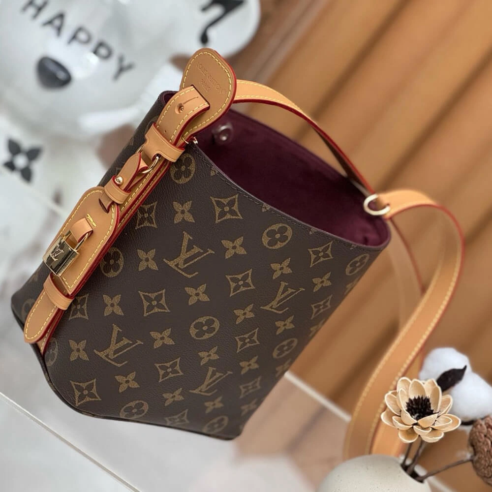 Trendy LV All In BB 477