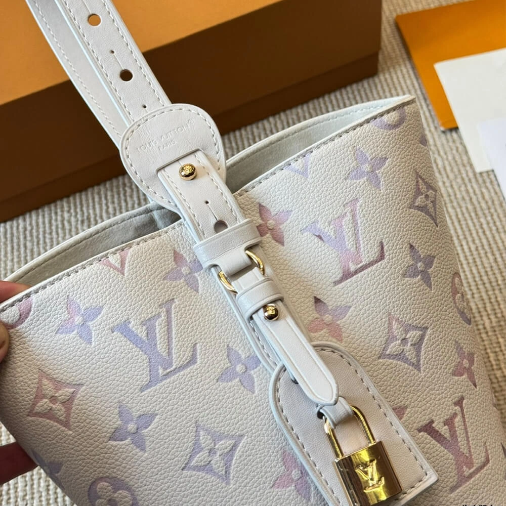 LV All In BB Breathable 237