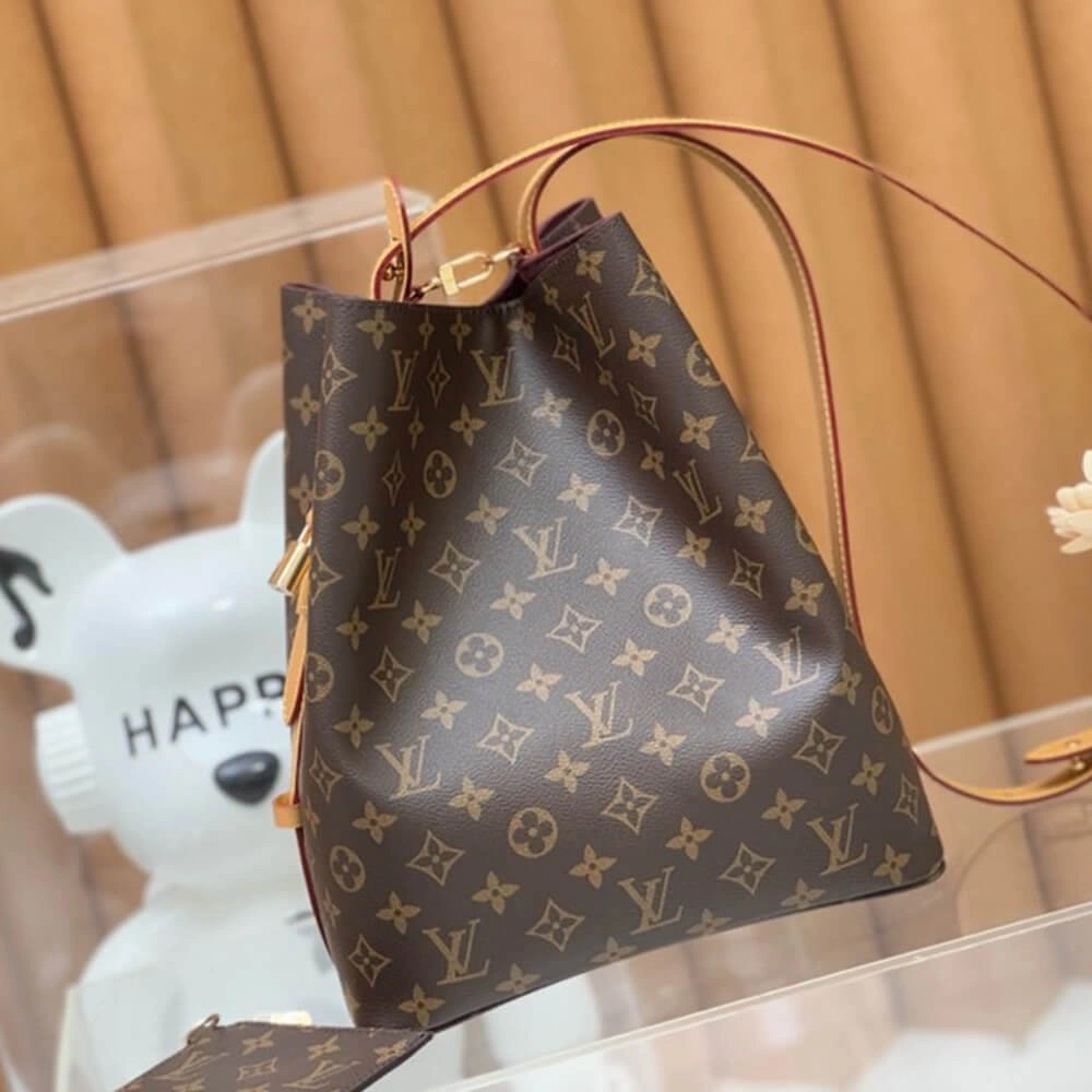 LV All In GM Snug 472