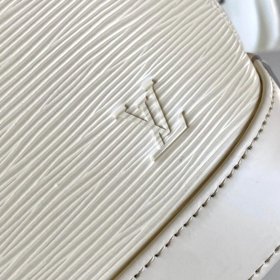 LV Alma BB TechFriendly 415