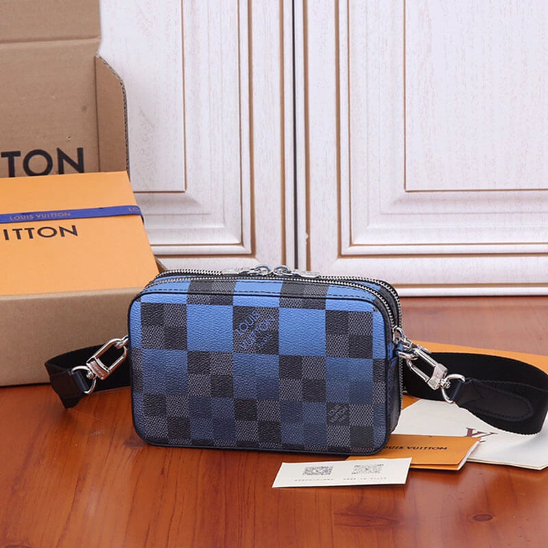 LV Alpha Wearable Wallet Seasonal 768