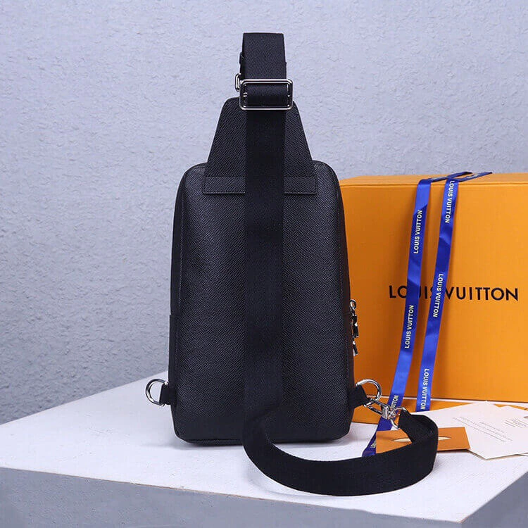 Comfortable LV Avenue Sling Bag 851