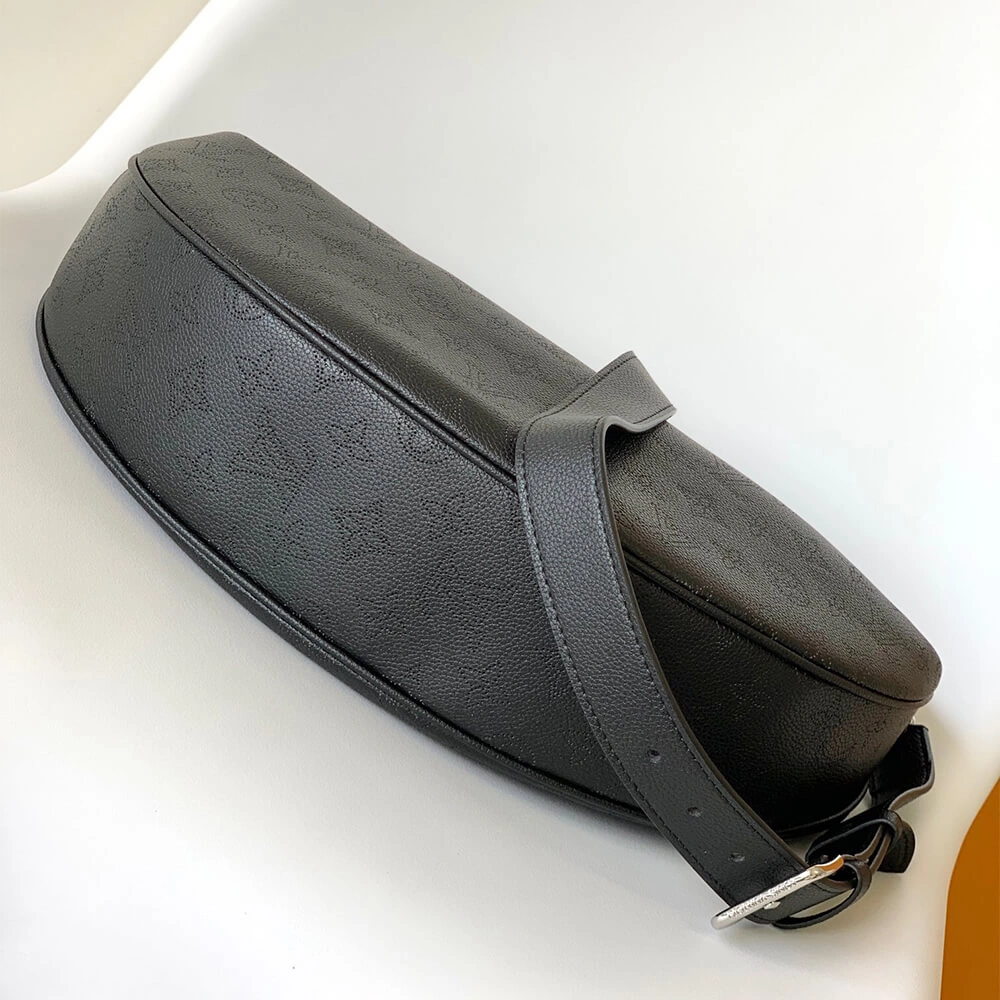 LV BAIA Medium Handbag Vibrant 414