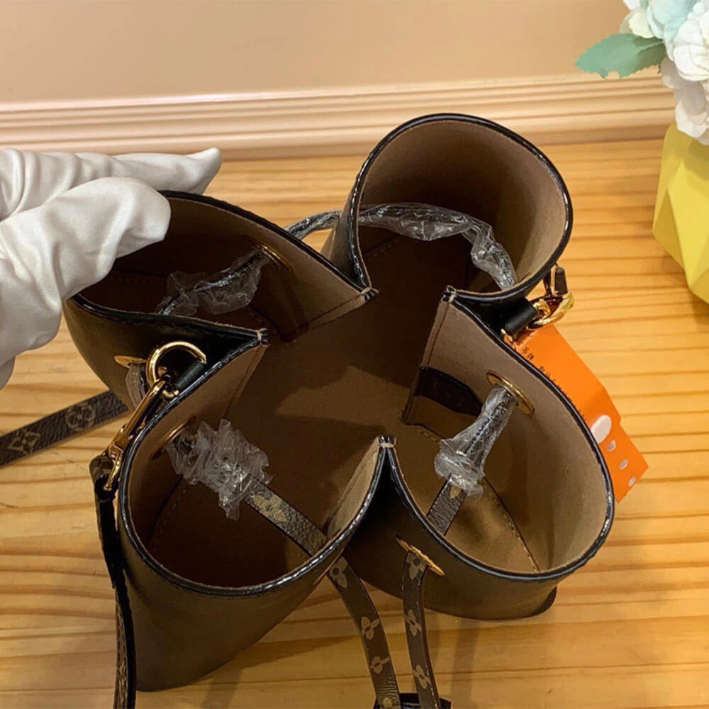 Lightweight LV Bloom PM(HIGH-END GRADE) 206