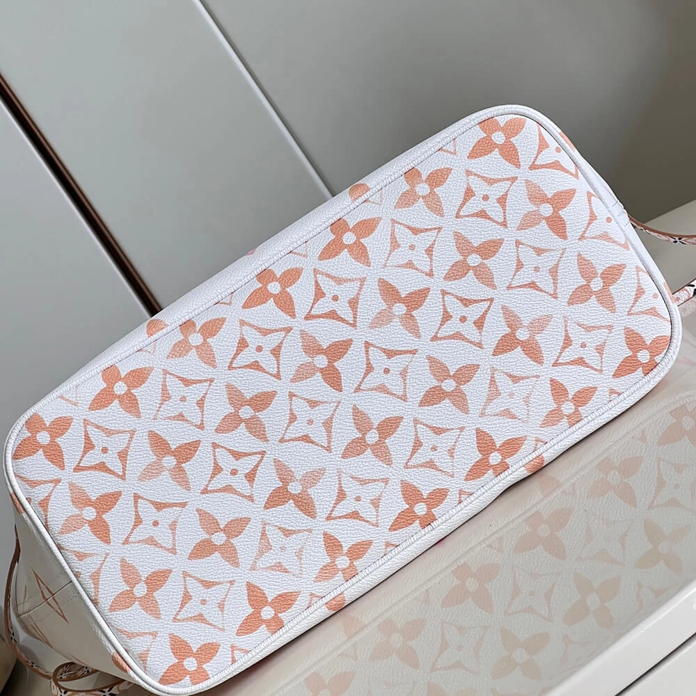 LV By the Pool Neverfull MM FashionForward 536