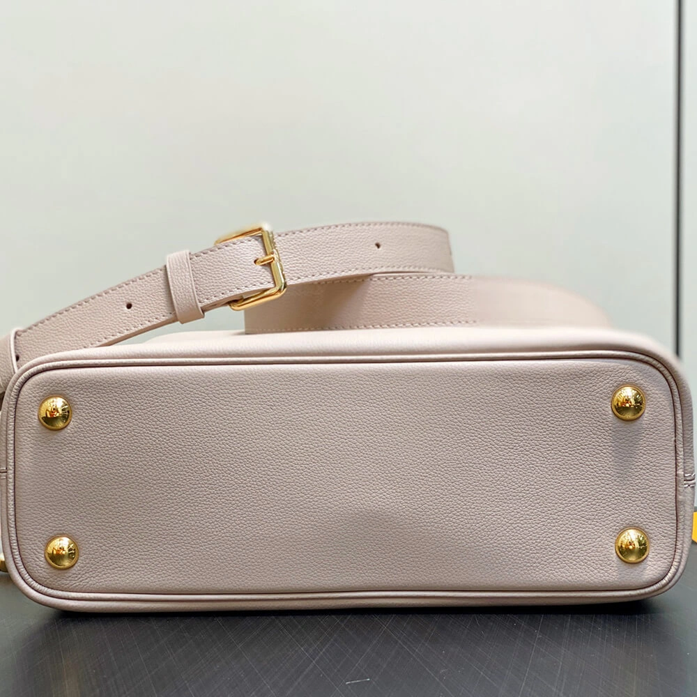 DailyWear LV Capucines MM Souple(HIGH-END GRADE) 251