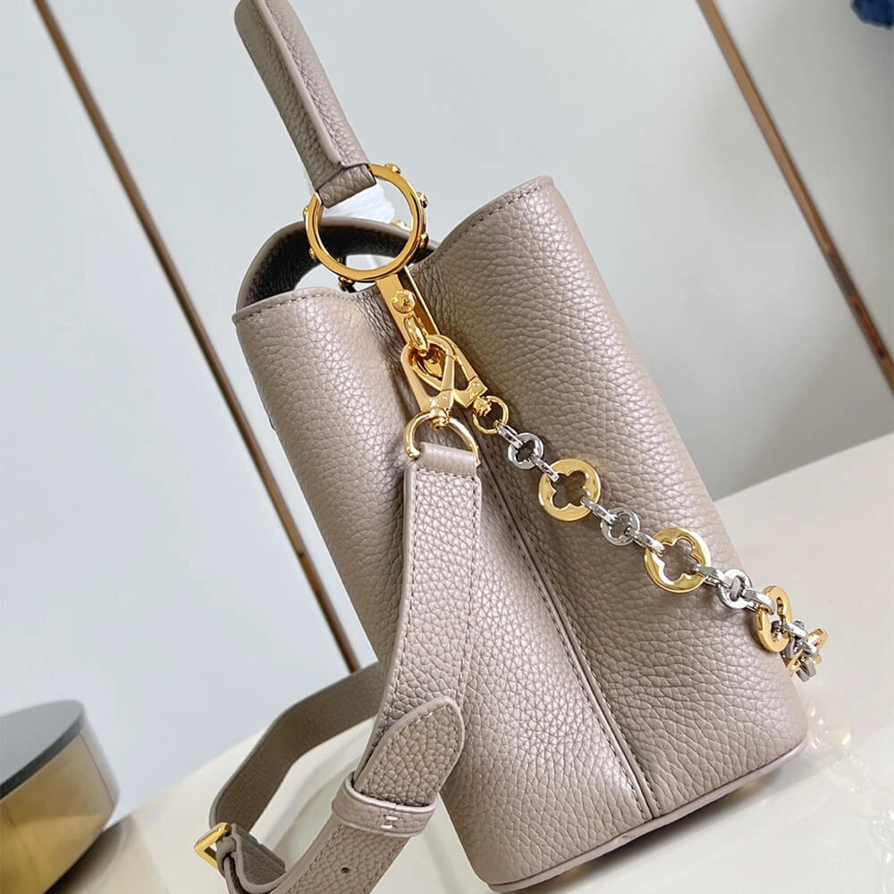 LV Capucines MM(HIGH-END GRADE) WaterResistant 271