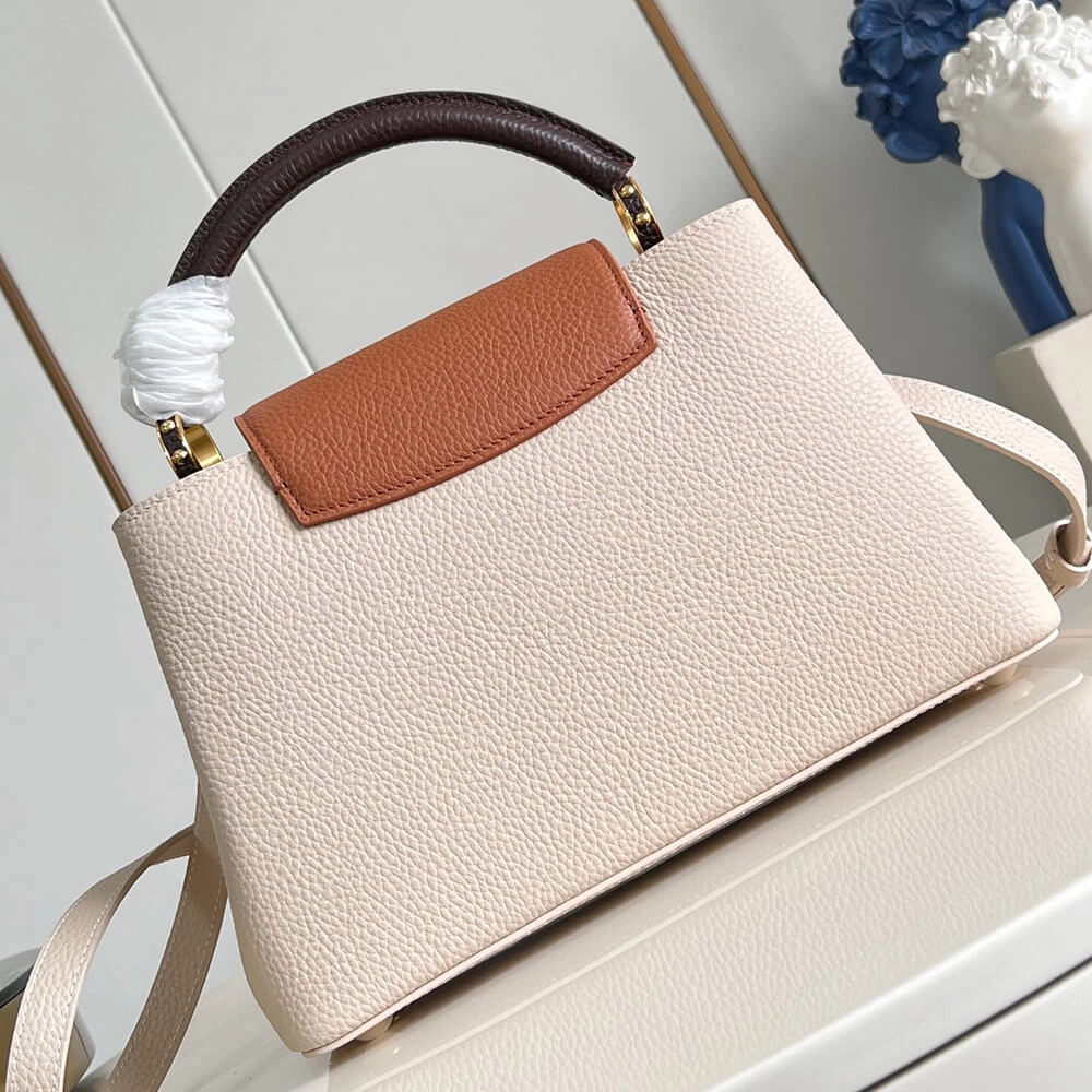 LV Capucines MM(HIGH-END GRADE) Classic 298